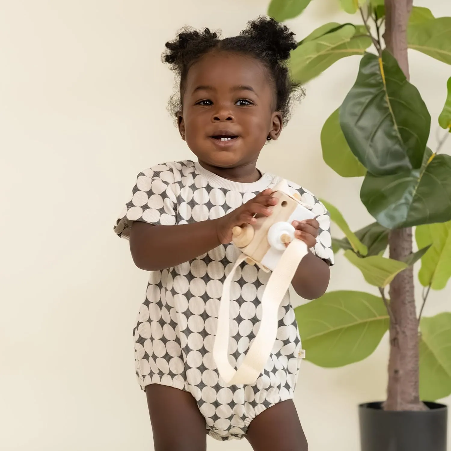 MakeMake Organics GOTS Certified Organic Cotton Bubble Romper with Easy-Snap Fasteners Newborns, Infants, and Babies