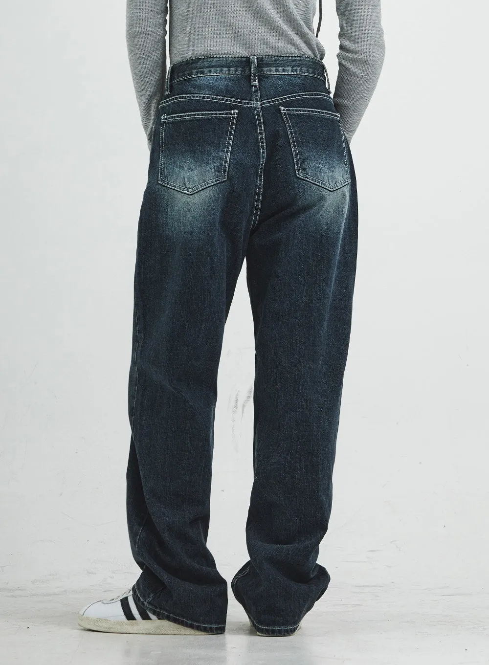 Washing Wide Jeans CS15